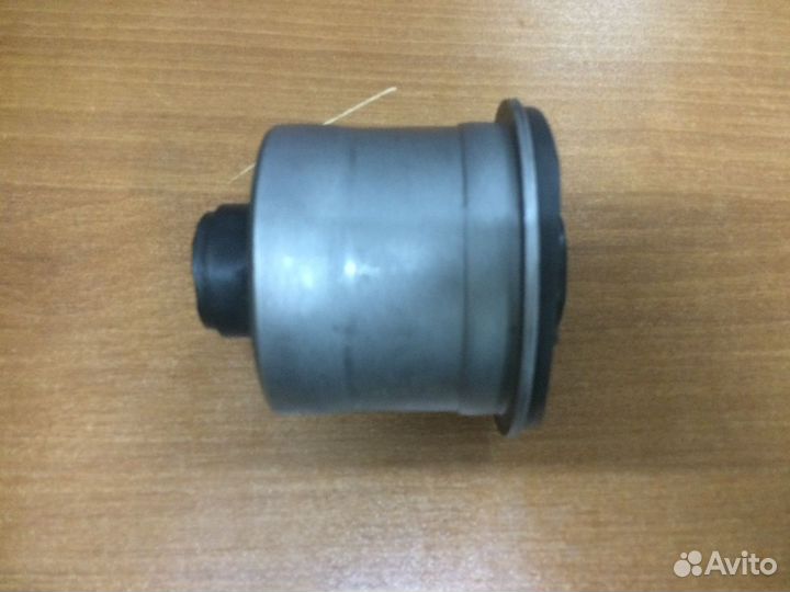 Сайлентблок задней балки Toyota corolla