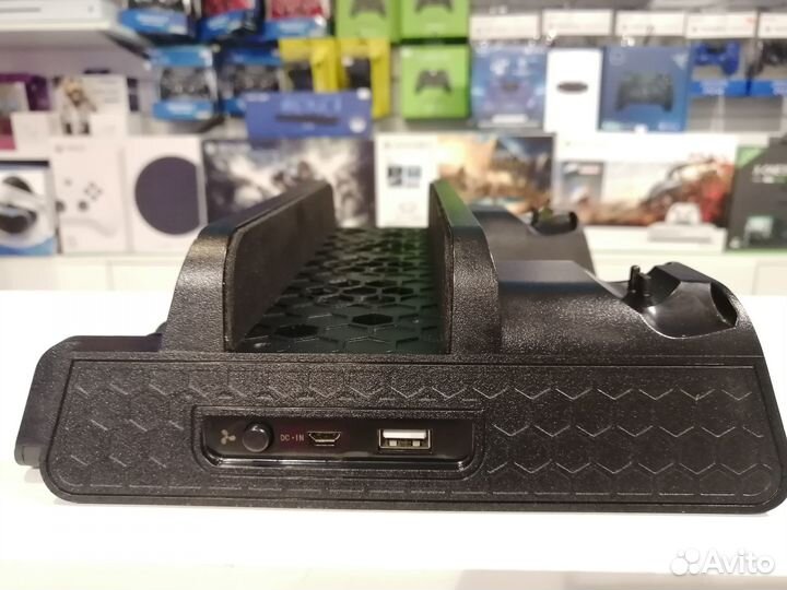 Многофункциональная универс. подставка Dobe PS4