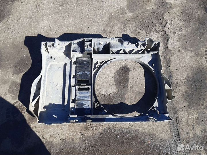 Рамка радиатора