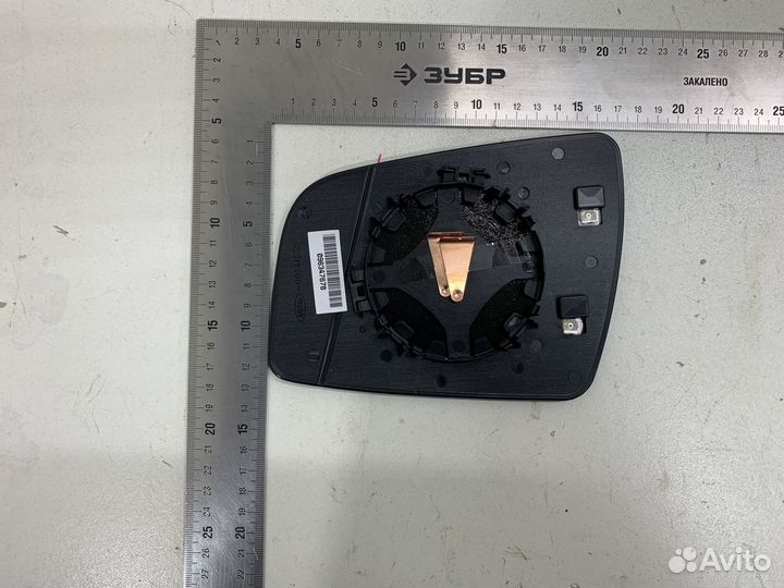 Зеркальный элемент широкий RH opel zafira B