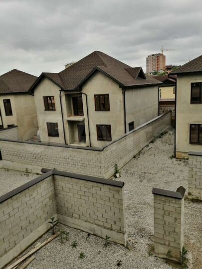 Дом 222 м² на участке 4 сот.