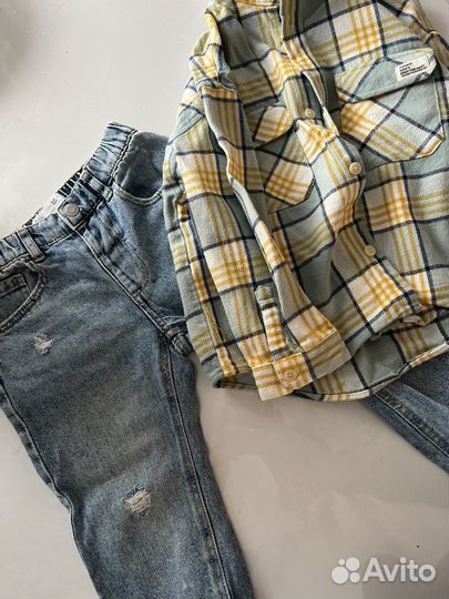 Рубашка и джинсы