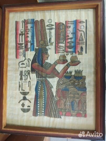 Папирус в рамке под стеклом