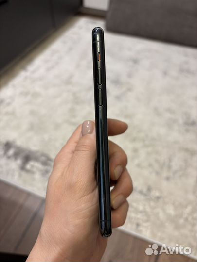 iPhone 11 Pro, 64 ГБ