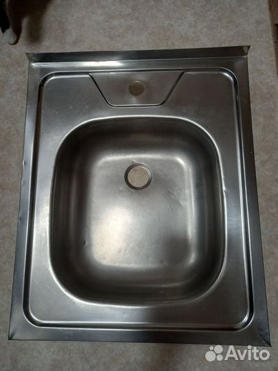 Раковина из нержавейки, накладная, б/у