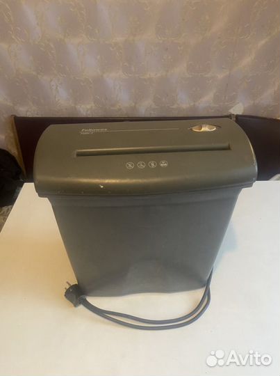 Уничтожитель бумаги Fellowes p400c-2 шредер