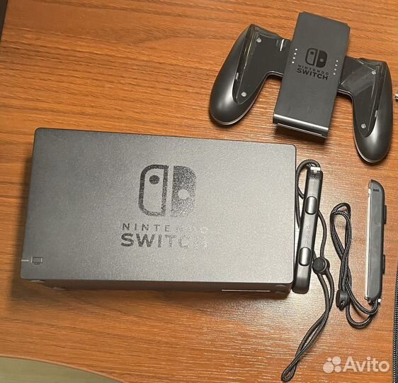 Nintendo switch с комплектом игр