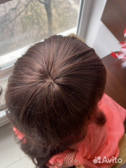 Парик длинный шатен с челкой каскад