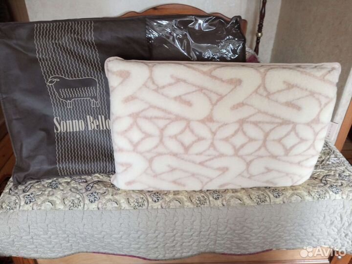 Подушка Sonno bello шерсть