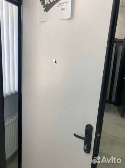 Дверь металлическая новая