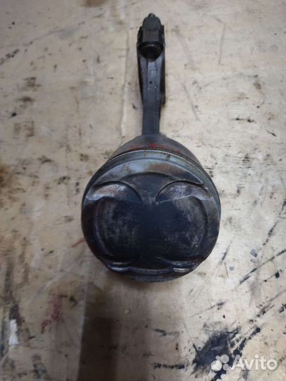 Kia sephia шатун с поршнем