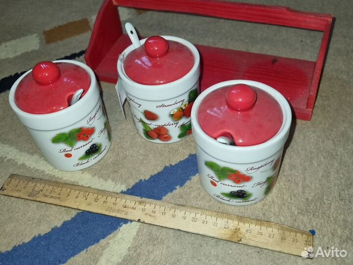 Набор банок из форфора