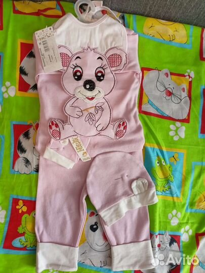 Костюм детский новый на подарок