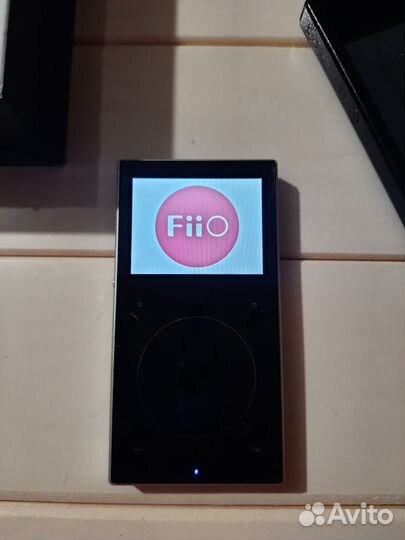 Портативный Hi-Fi-плеер FiiO X3 III