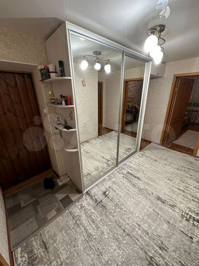 4-к. квартира, 97 м², 2/2 эт.