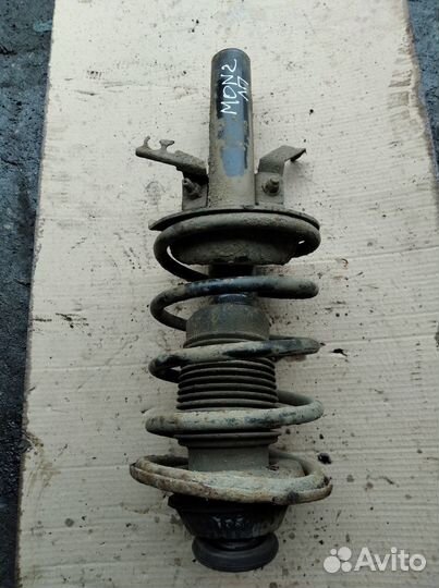 Стойка передняя левая Форд Мондео 2