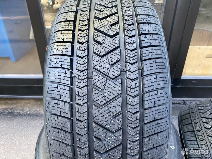 Tourador Winter Pro TSU1 275/40 R22