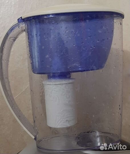Кувшин для очистки воды