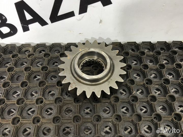 Шестерня задней передачи