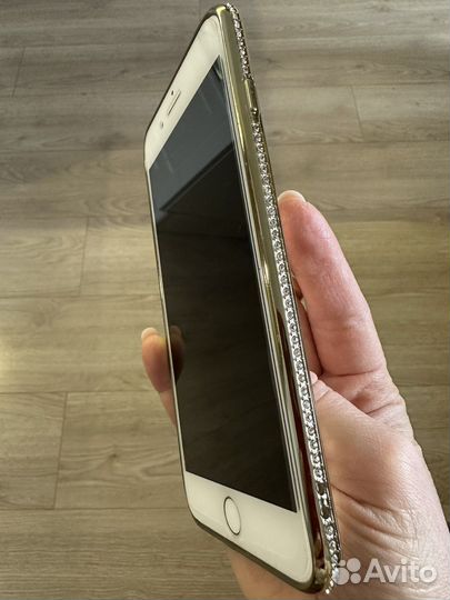 Продаю чехлы на iPhone 7+, 8+