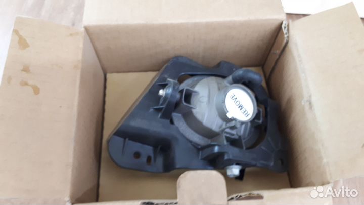 Фара противотуманная правая Mazda 2 2007- 2011