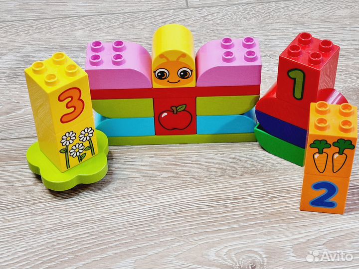 Lego duplo Гусеница