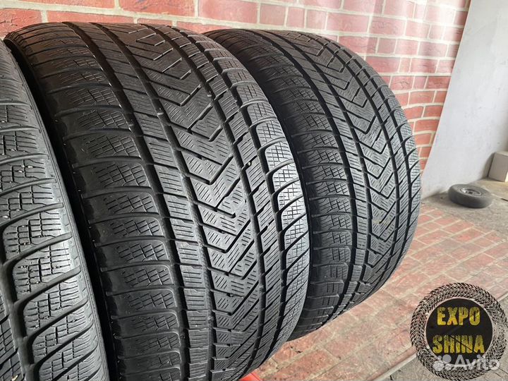 Pirelli Scorpion Winter 315/30 R22 и 295/35 R21 107V