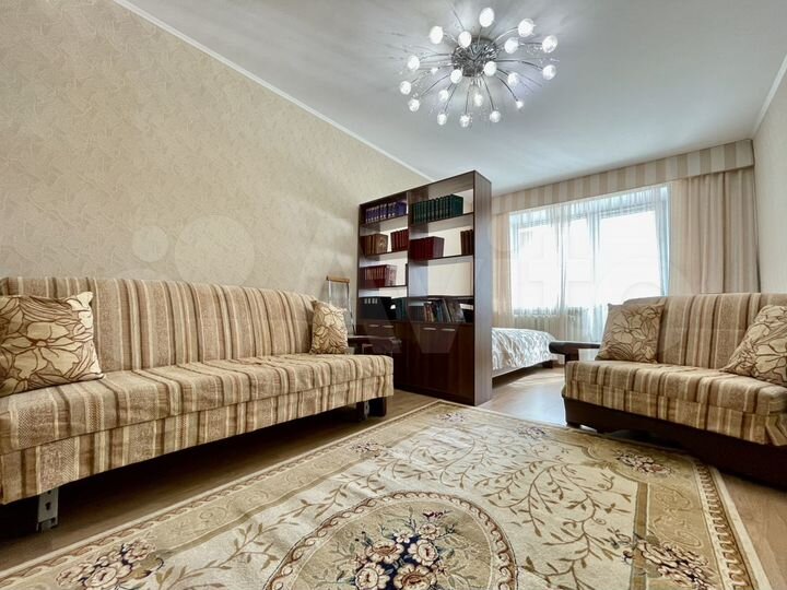 1-к. квартира, 42 м², 3/14 эт.