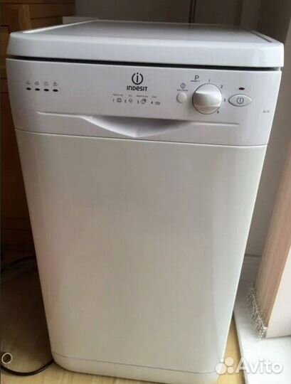 Детали к посудомоечной машины Indesit IDL 40