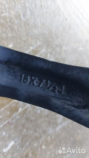 R18 Dean Equus LSI 215/45, PCD 5x100 DIA 56