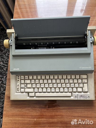 Пишущая машинка Olivetti ET Personal 55