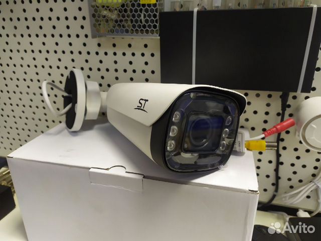 Камера видеонаблюдения 5mp AHD вариофакал