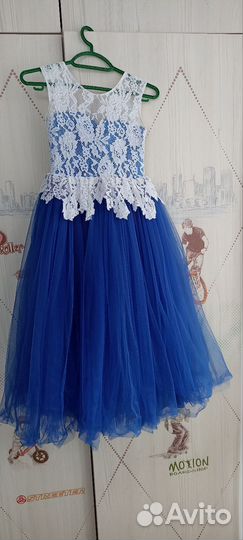 Нарядное платье для девочки 134-146