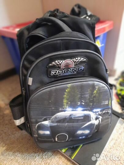 Школьный рюкзак