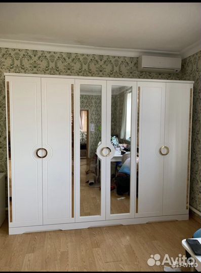 Спальный гарнитур Мая