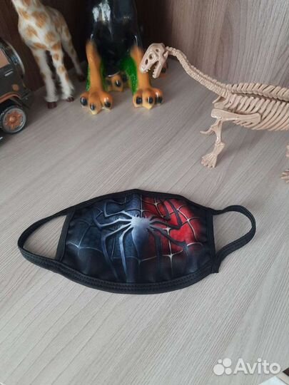 Маска защитная многоразовая