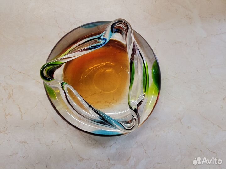 Винтажная пепельница из чешского стекла