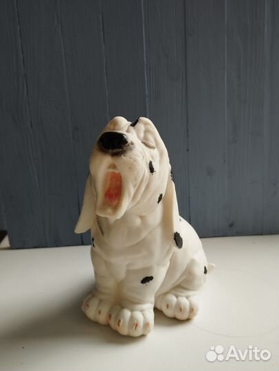 Статуэтка Собака