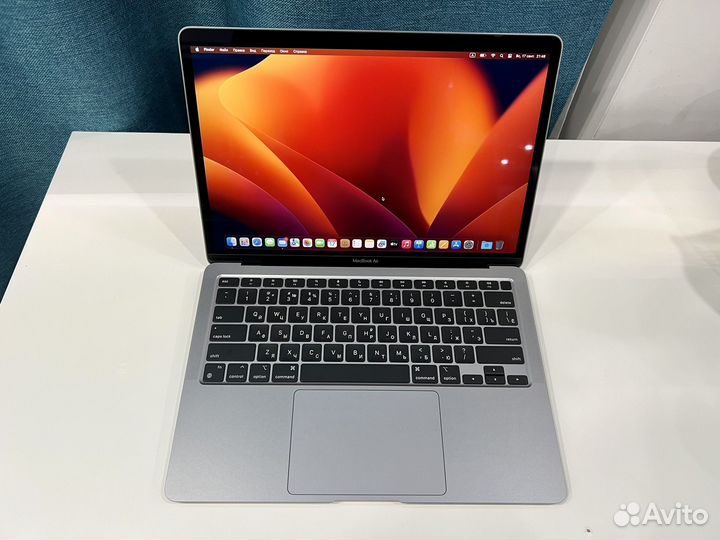 Apple MacBook Air 13 2020 M1 8gb 256