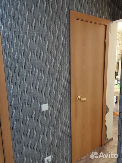 Межкомнатные двери бу 60 см с коробкой