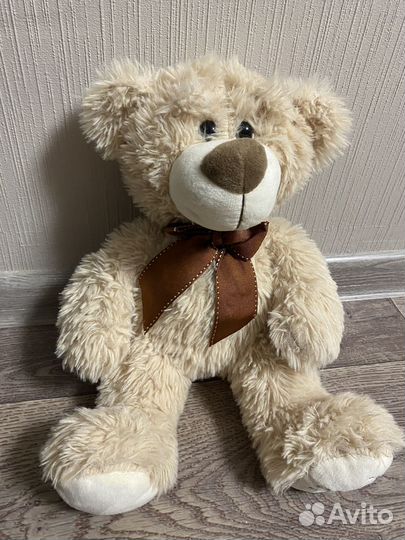 Плюшевый медведь