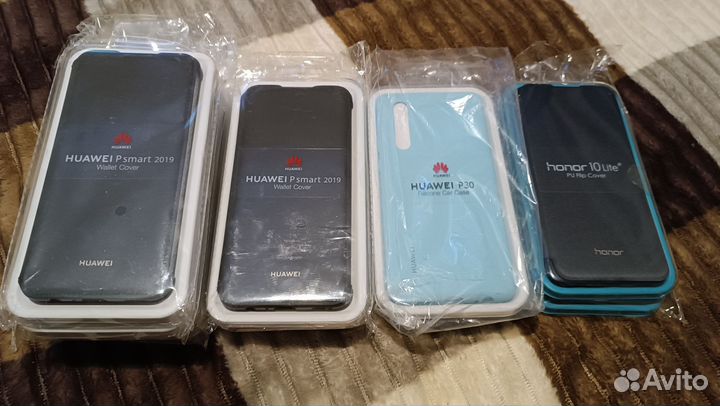 Чехлы на телефон