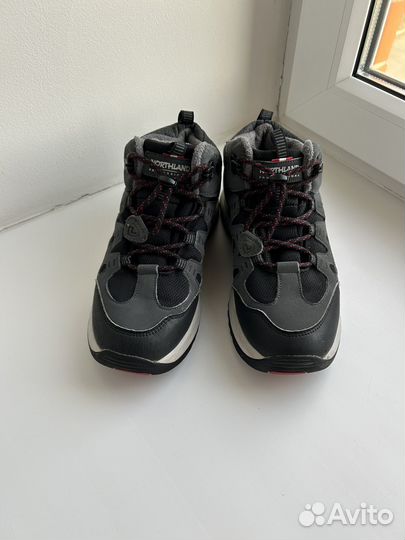 Ботинки для мальчика демисезонные 38-39