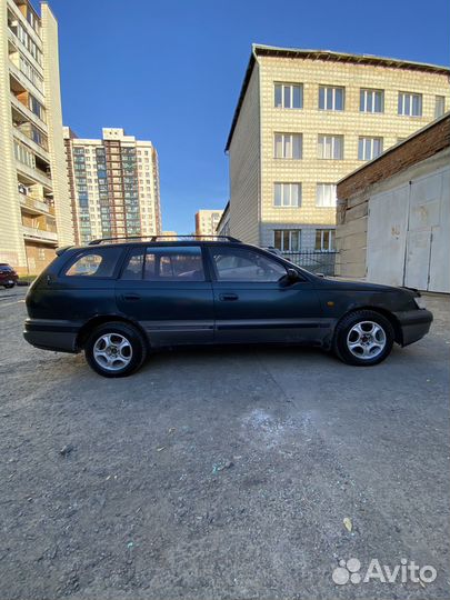 Toyota Caldina 2.0 AT, 1994, 500 000 км