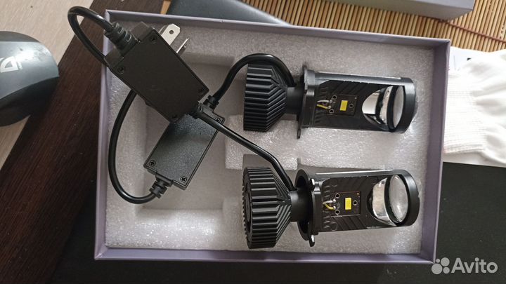 Светодиодные лампы LED h4 с линзой