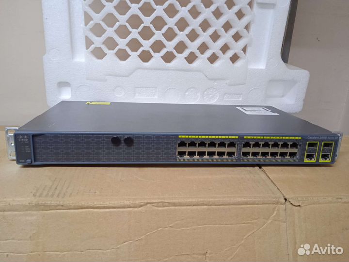 Коммутатор Cisco Catalyst WS-C2960-24TC-S v08