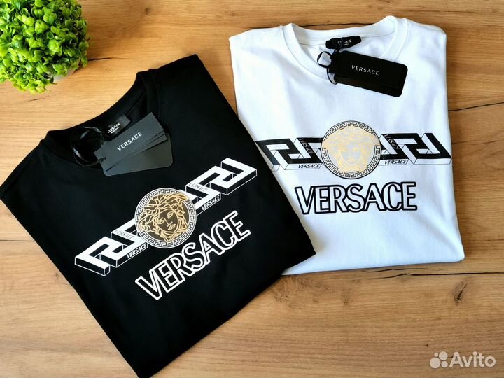 Футболка Versace