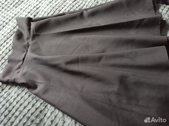 Отдам костюм на девочку 9-11 лет