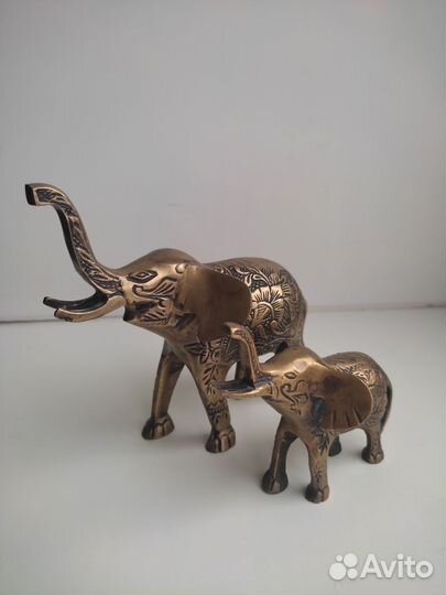 Статуэтки Слоны