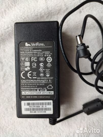 Блок питания VeriFone 8 В, 2,25 А